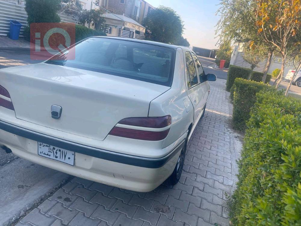 بیجۆ 406